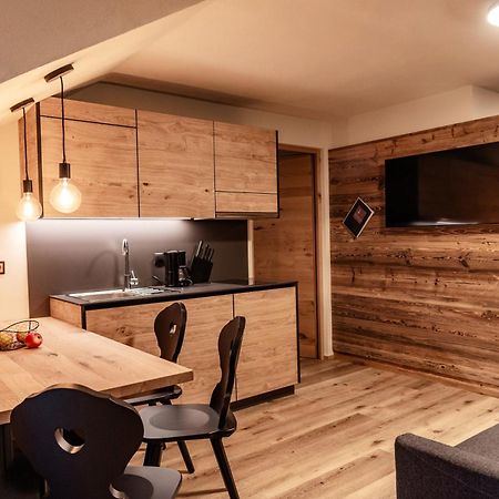 Appartement- Und Wellnesshotel Winkler Falzes Ngoại thất bức ảnh