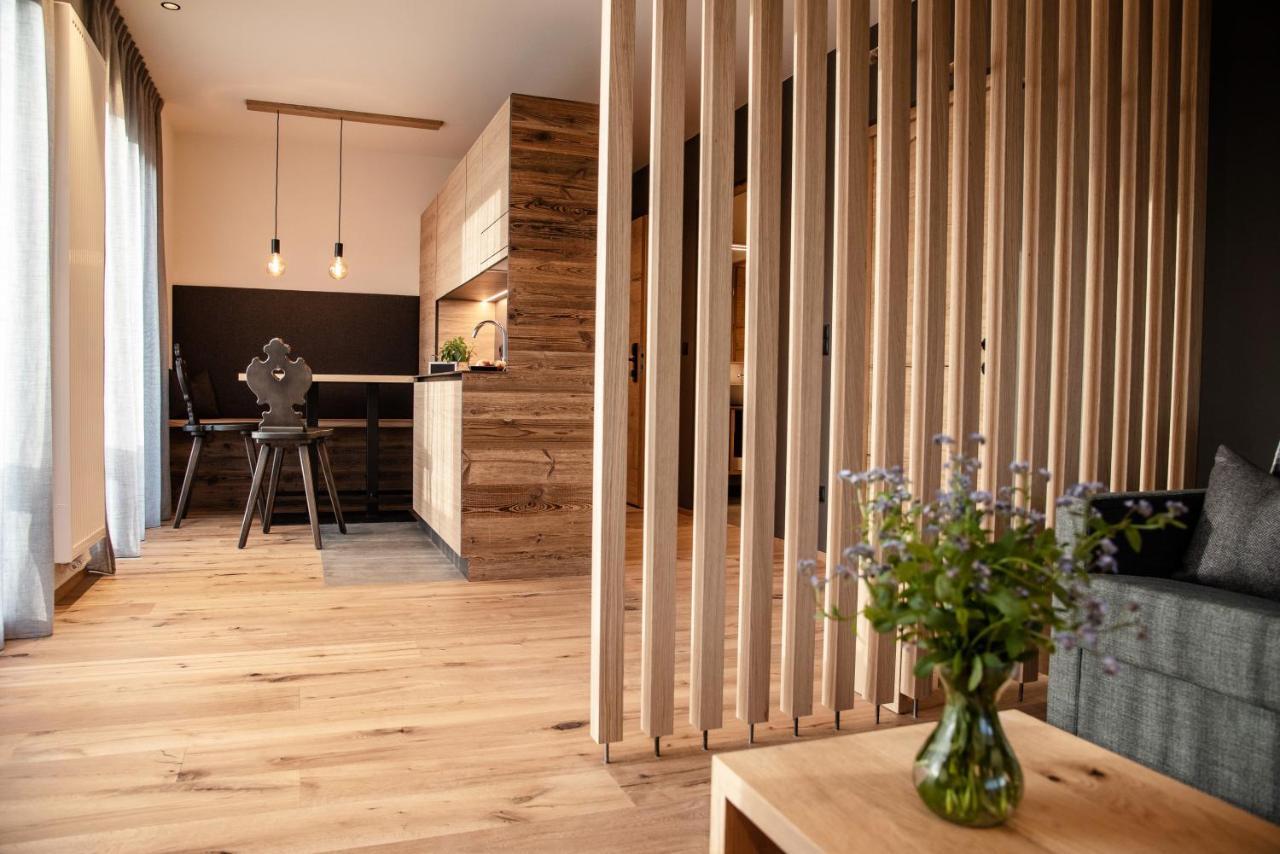 Appartement- Und Wellnesshotel Winkler Falzes Ngoại thất bức ảnh