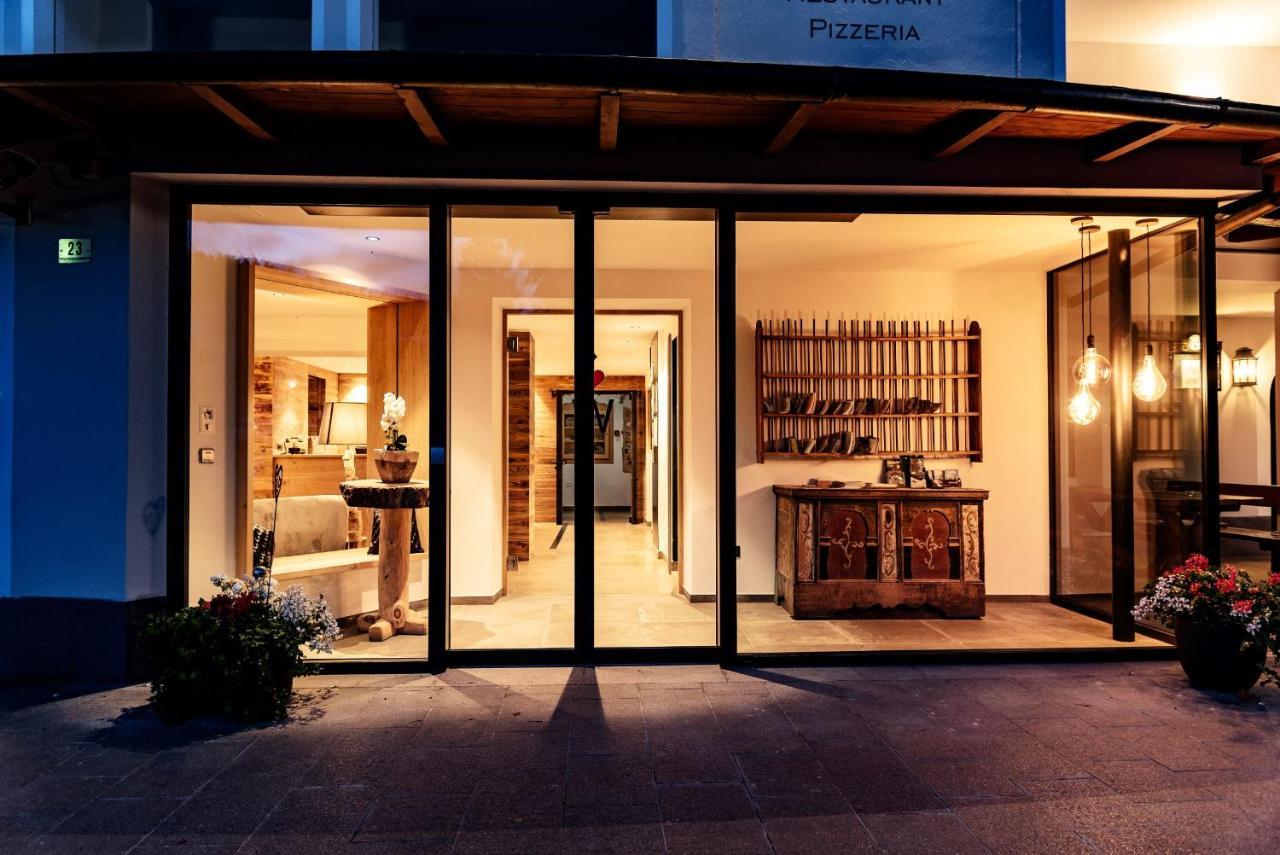 Appartement- Und Wellnesshotel Winkler Falzes Ngoại thất bức ảnh